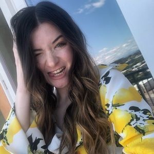 Meet your Posher, Kayley